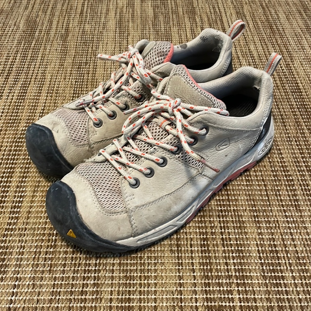Keen Hiking Sneakers
